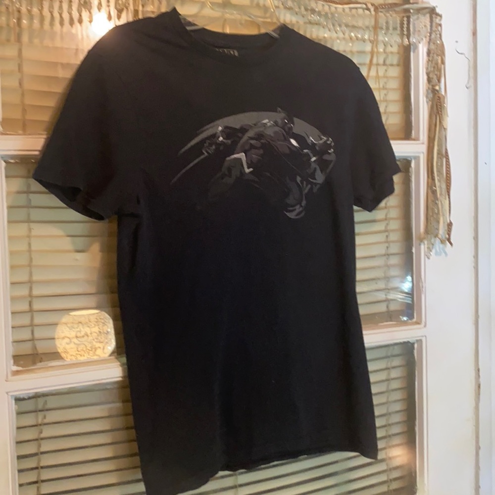 MARVEL Black Panther Sz M Lootwear Cotton Tee in Excellent Condition